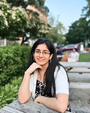 sara khan - patient service representative.webp